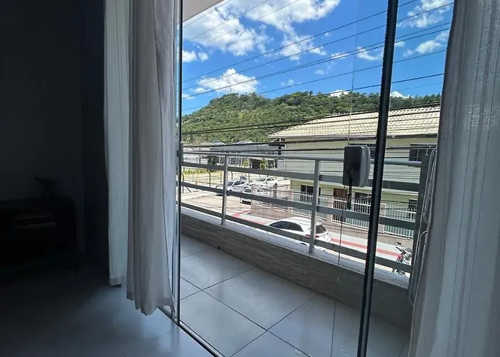 Casa De Temporada Em Balneario Camboriu A 10 Minutos Da Praia